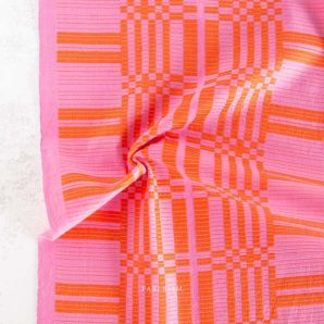 Swedish Holiday Astrid Weave - Pink/red