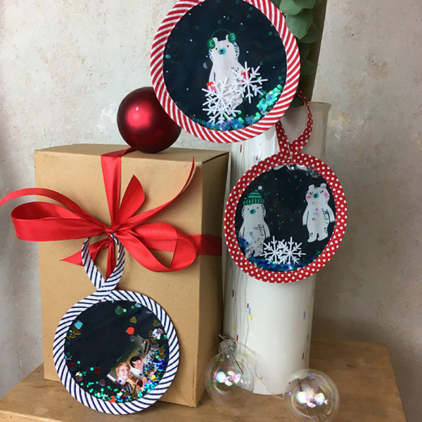 Weihnachtskugel mit Vinyl & Glitzer